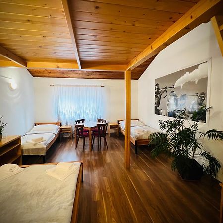 Bystra 94 Profibikers Hotel Екстериор снимка